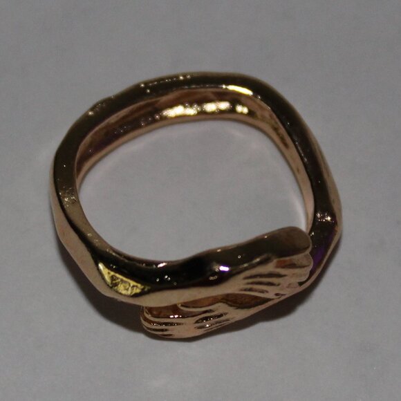 HUG RING - Picture 4 of 5